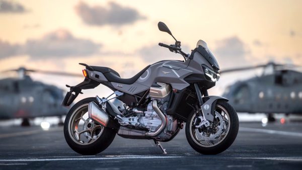2023 Moto Guzzi V100 Mandello Review