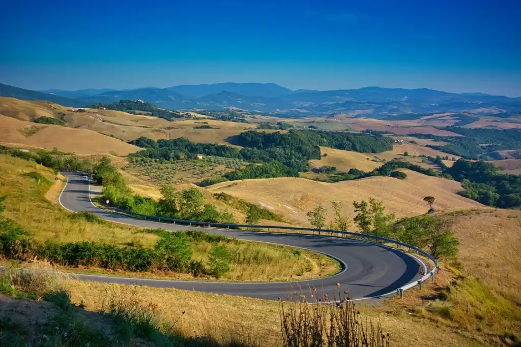 Miata Tuscany & Umbria (2026) - Tour Banner