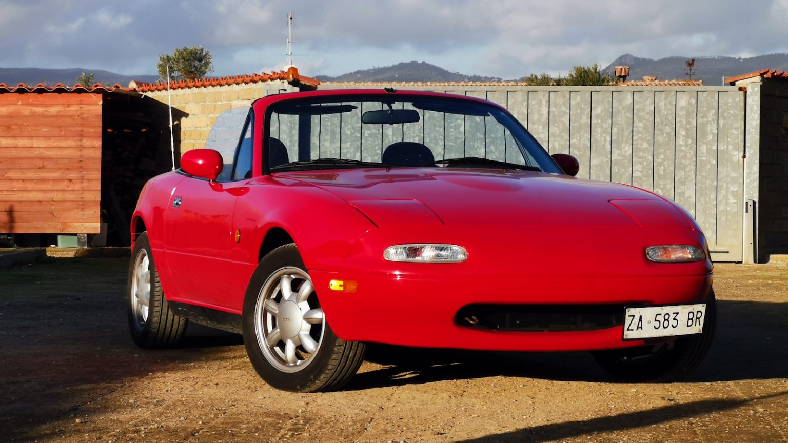 Tia — Blue Strada's 1991 Mazda MX-5 NA
